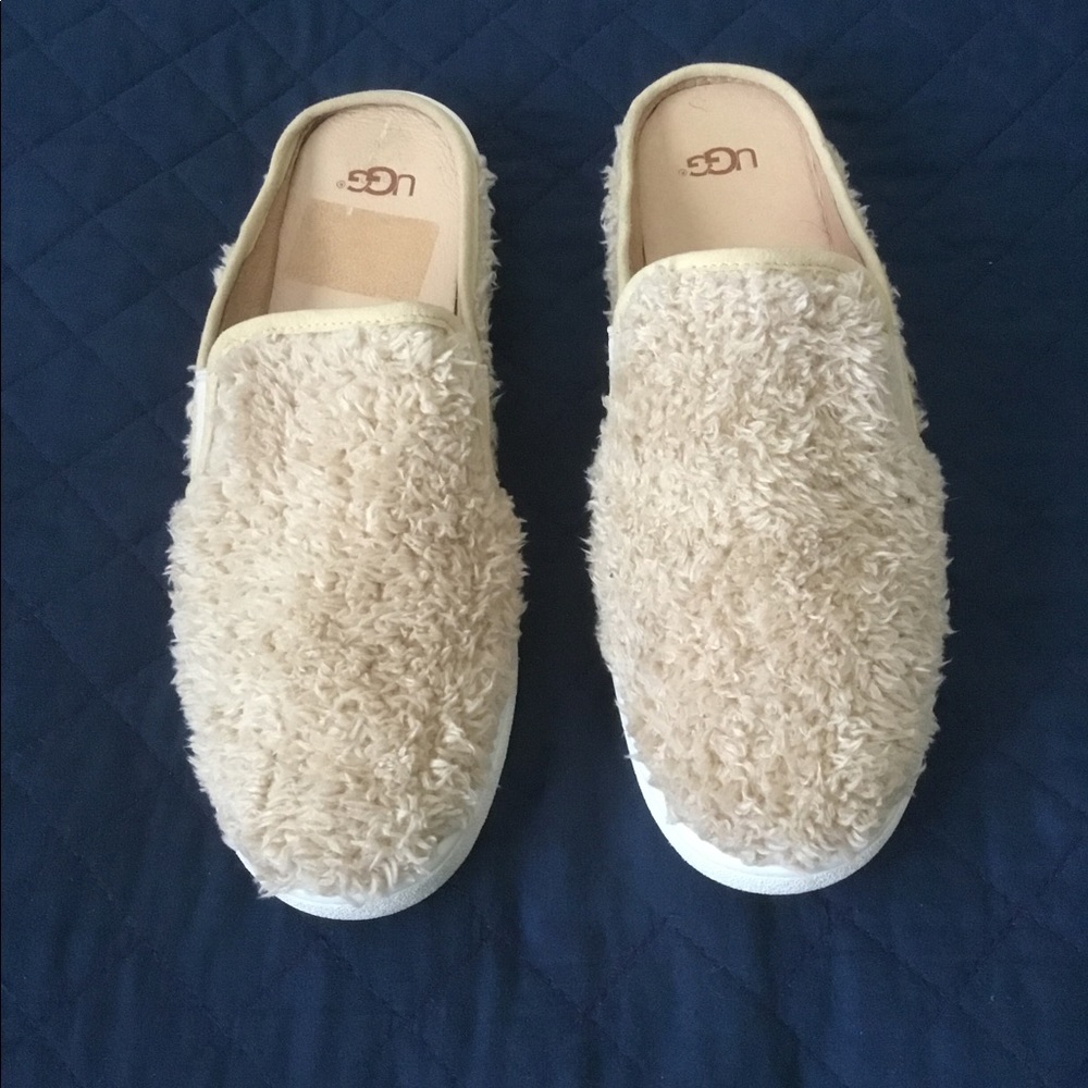 UGG Australia LUCI Slip on Wool Mules Loafer